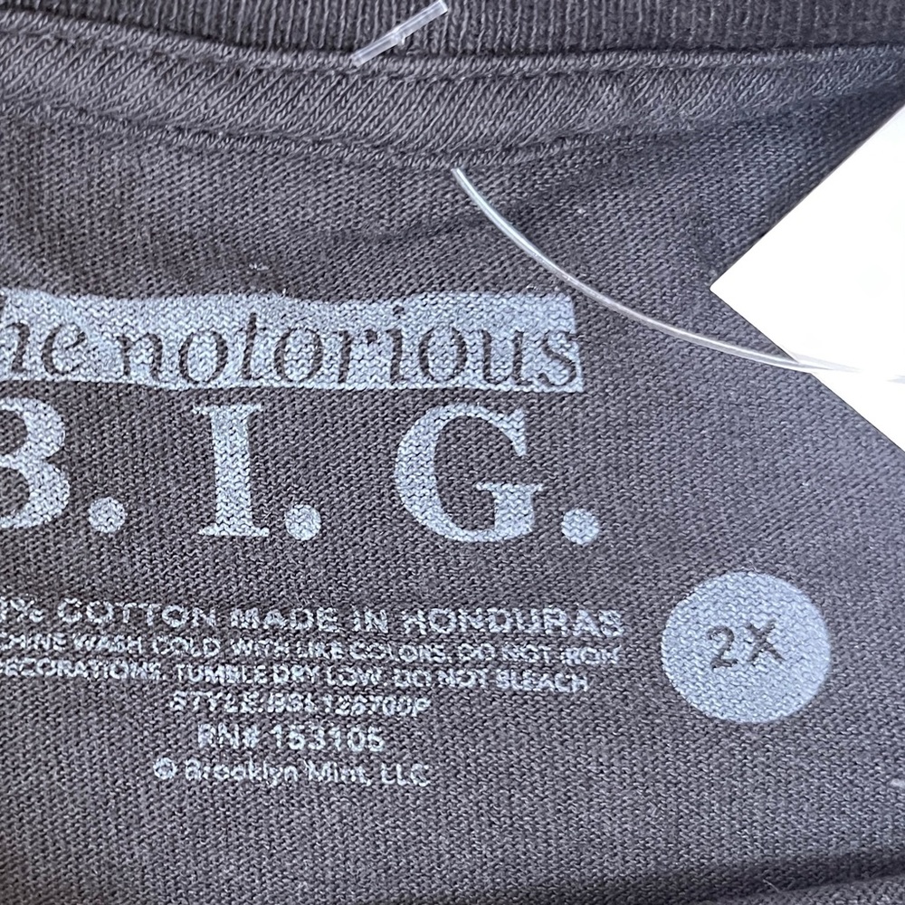 Black Notorious B.I.G. Graphic T-Shirt with Green and Yellow Design Size 2x NWT - Picture 2 of 6